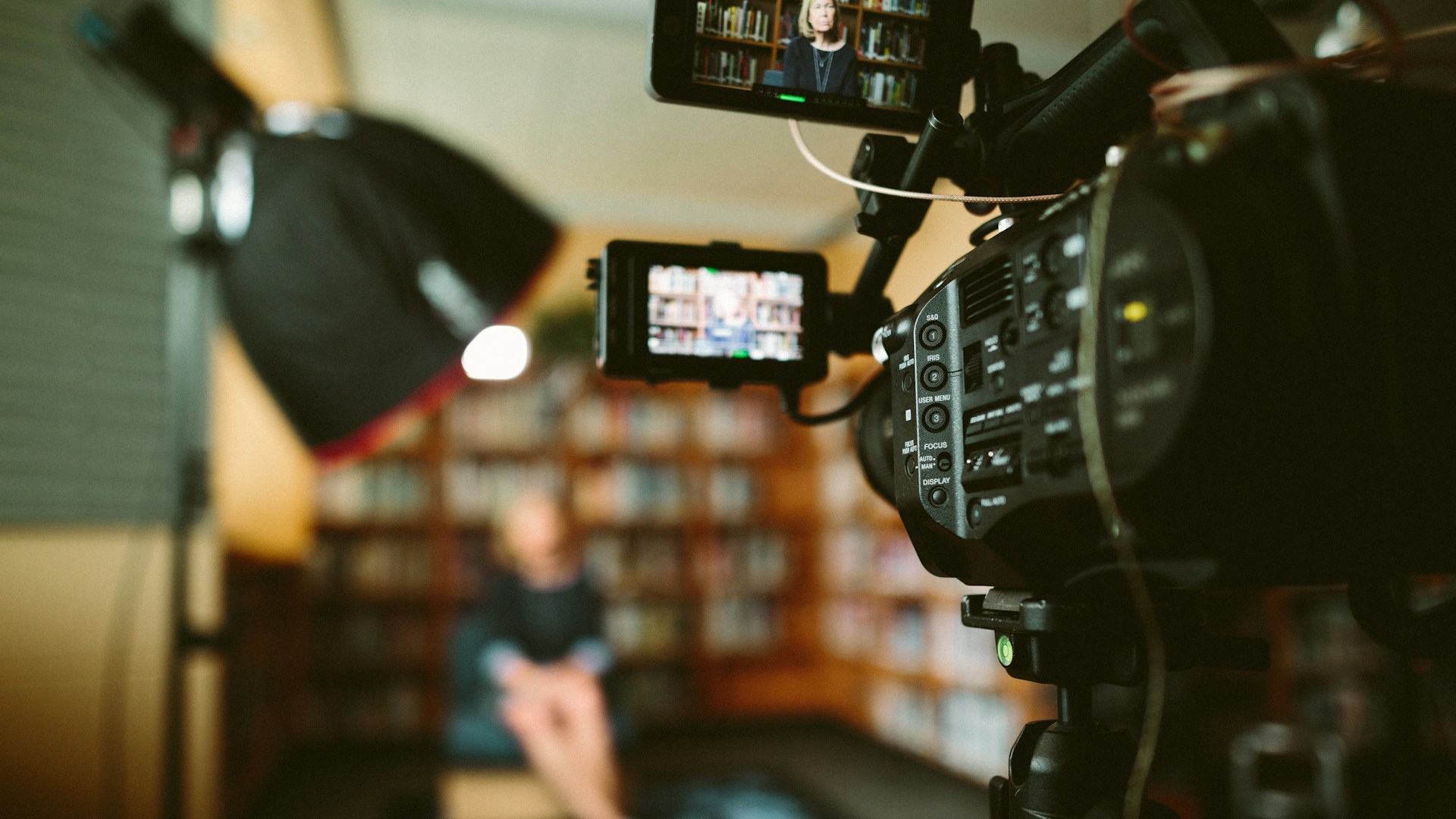 A snap shot of a Sony FS7 cinema camera system